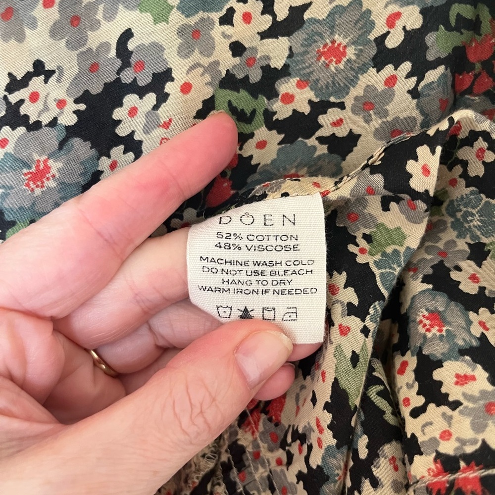 Doen Raven Dress in Sissinghurst Floral M - FLAWED - Picture 7 of 8